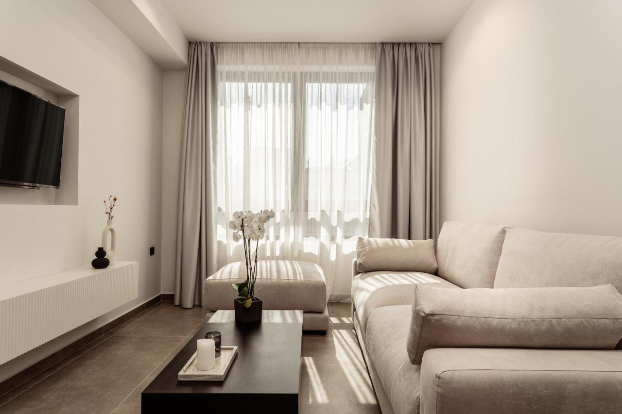 La Maison Suites 扎金索斯镇 外观 照片